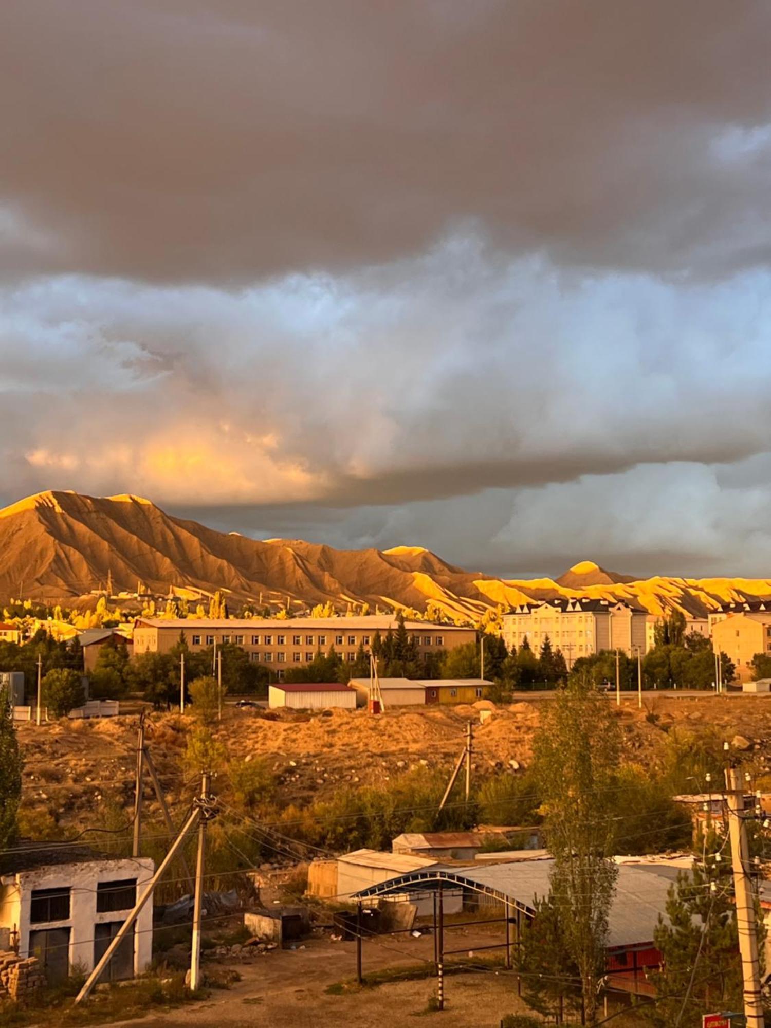 Tumar Guest House Naryn Εξωτερικό φωτογραφία